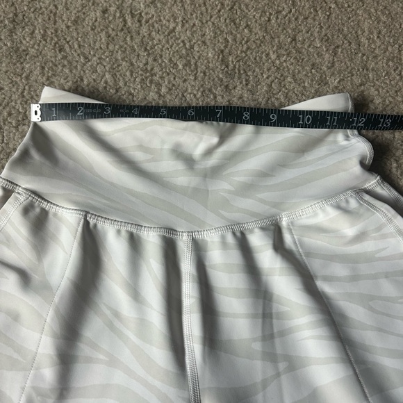 Old navy active powersoft zebra joggers - Picture 4 of 6